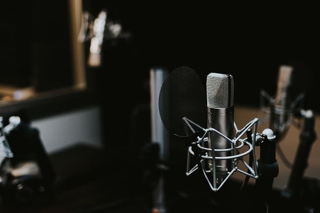 Listen Up: Summer Podcast Recommendations