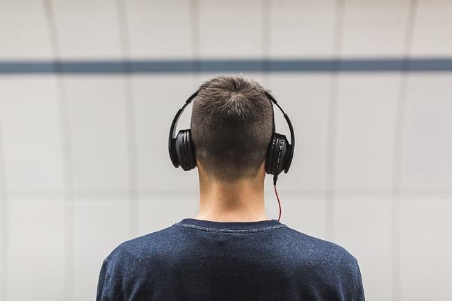 7 world headlines investors should pay attention to, and 1 to ignore